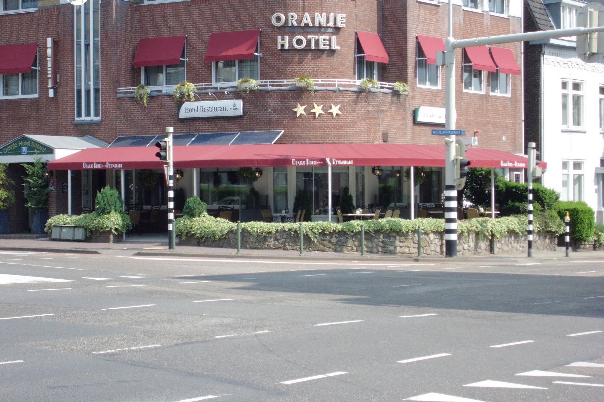 Oranje Hotel Sittard Exteriör bild